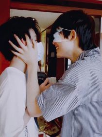 12岁小男孩光屁股